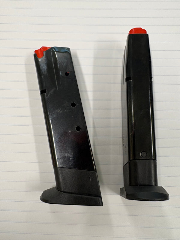 Tanfoglio 9MM Small frame 10 rnd. magazine. (Black with plastic basexxxx)