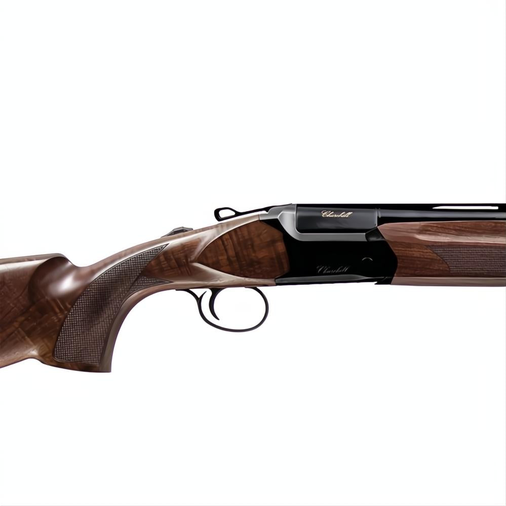 Akkar Churchill 812