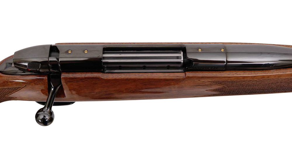 Weatherby Mark V Deluxe .243 Winchester 22" High Gloss AA Walnut