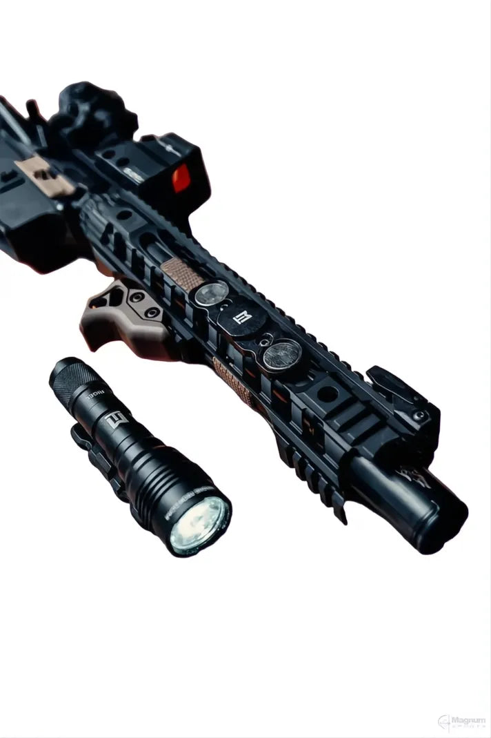 Magne-Tech Rigel-M: 1000lm Magnetic Weapon Torch Kit For M-Lok Rail