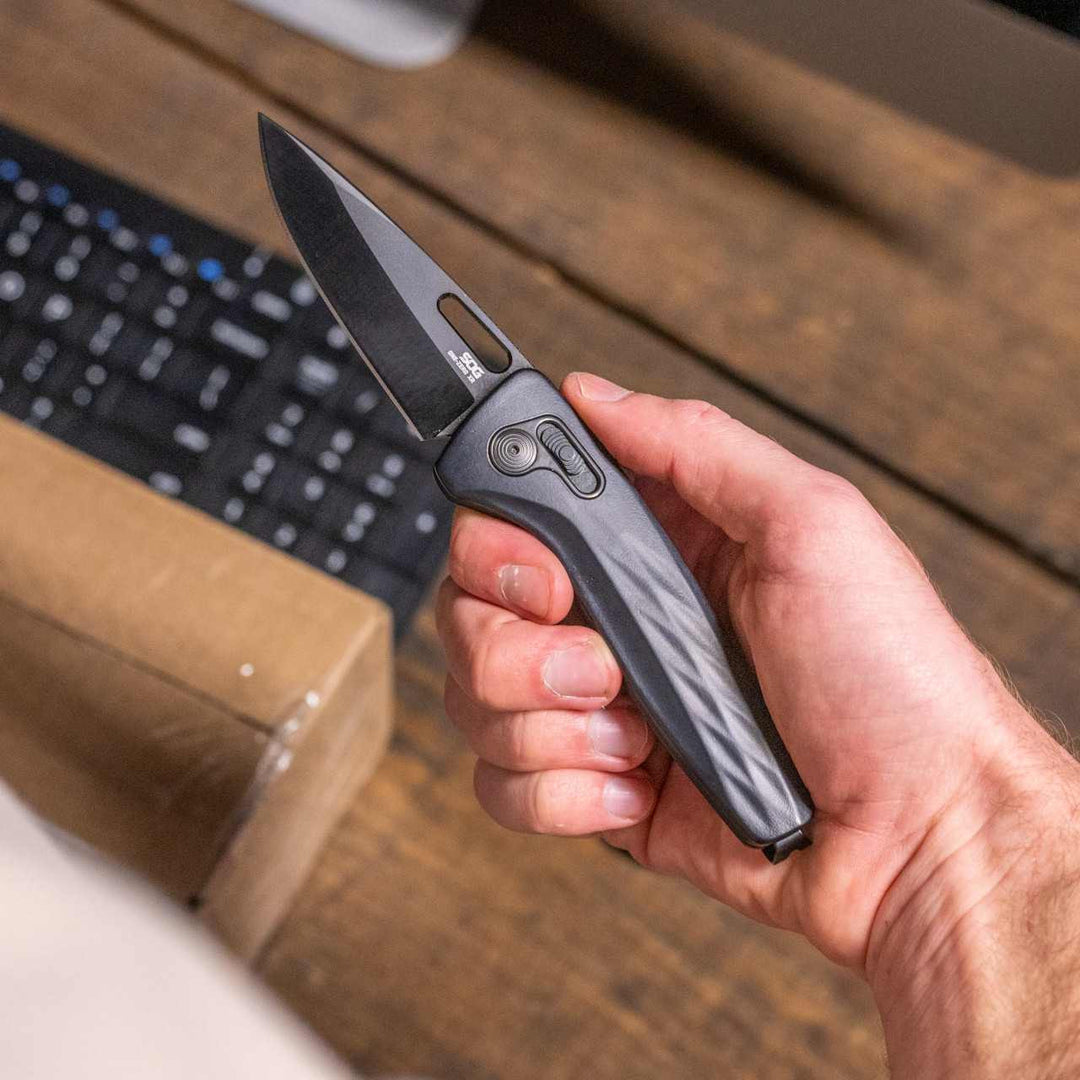 SOG One-Zero XR - Black Aluminum - SOG