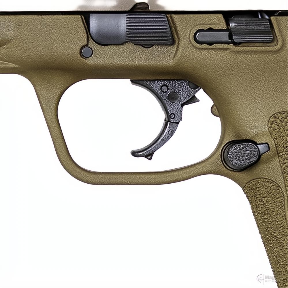 Smith &amp; Wesson M&amp;P 2.0 Dark Earth