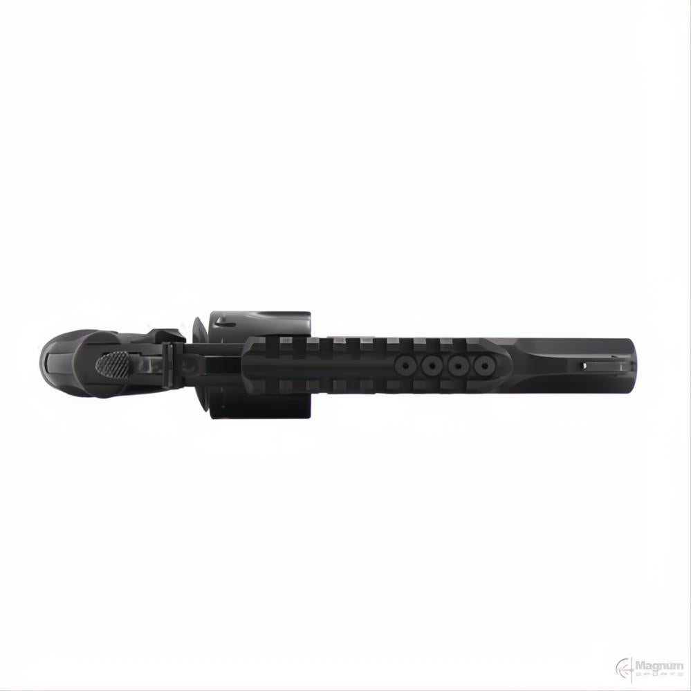 Smith & Wesson Model 327 TRR8 Performance Center