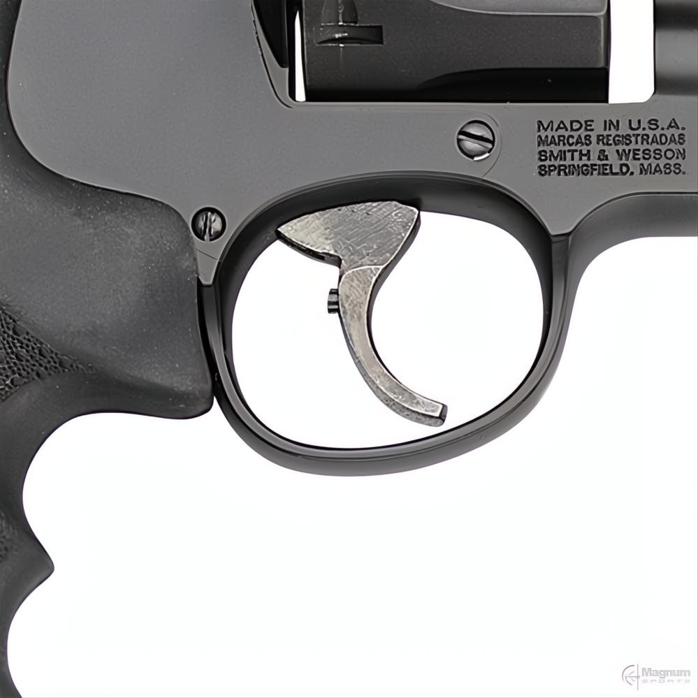 Smith &amp; Wesson Model 327 TRR8 Performance Center