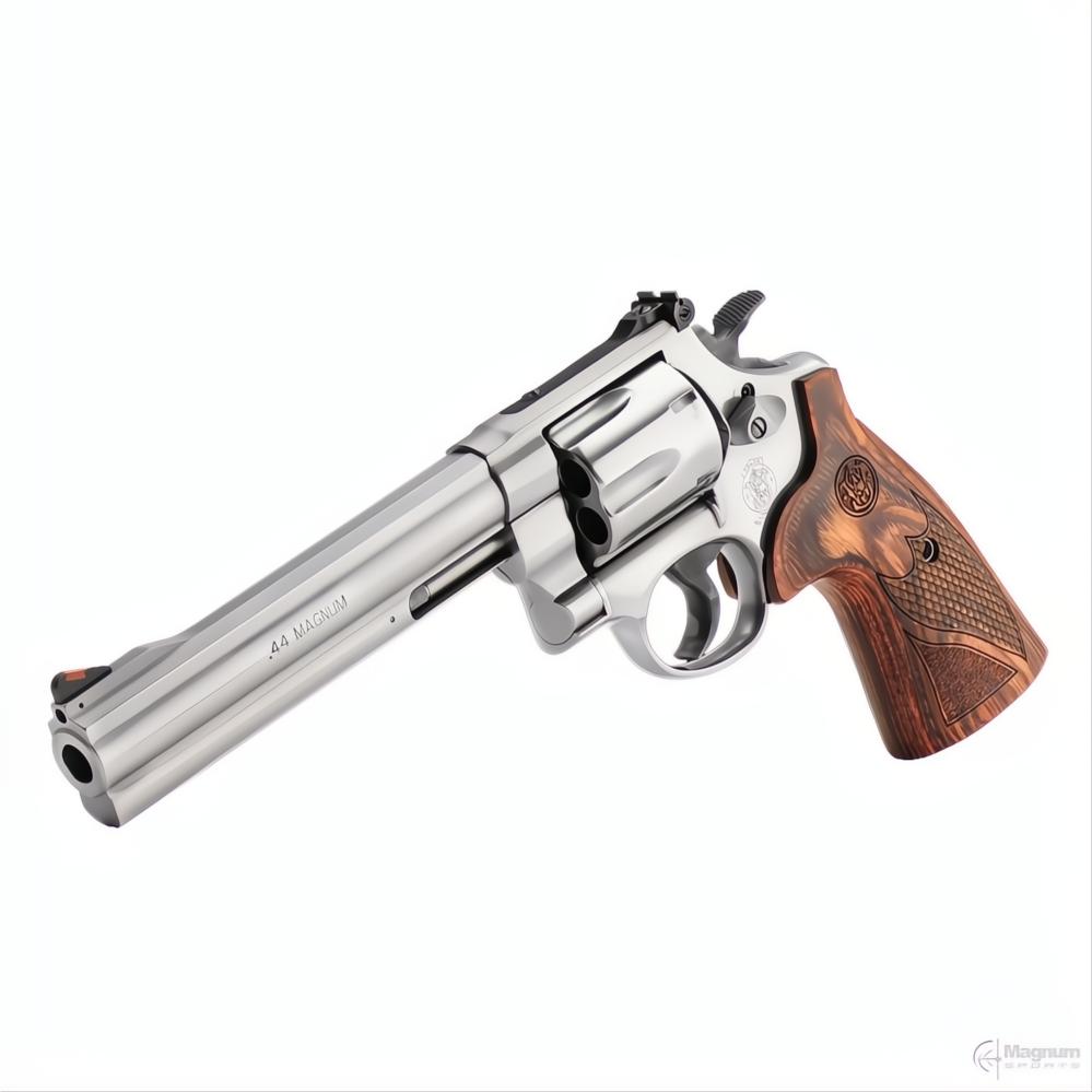 Smith & Wesson Model 629 Deluxe